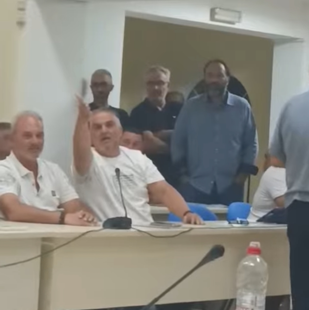 Απαξία και Αλαζονεία! Όταν η Πλειοψηφία Γιασημάκη Έδειξε το Αληθινό της Πρόσωπο…